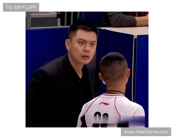 杨鸣回应末节差口气减压应战力